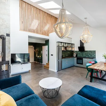Jodlowa 12 Apartman *